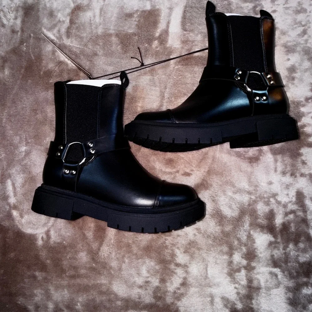 Art Class Crosby Boots Kids Size 13 Black New Harness Moto Lug Sole